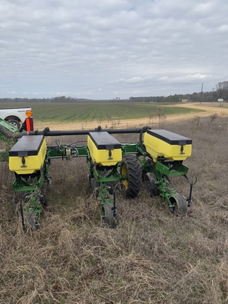 2022 John Deere 1725 Photo 5