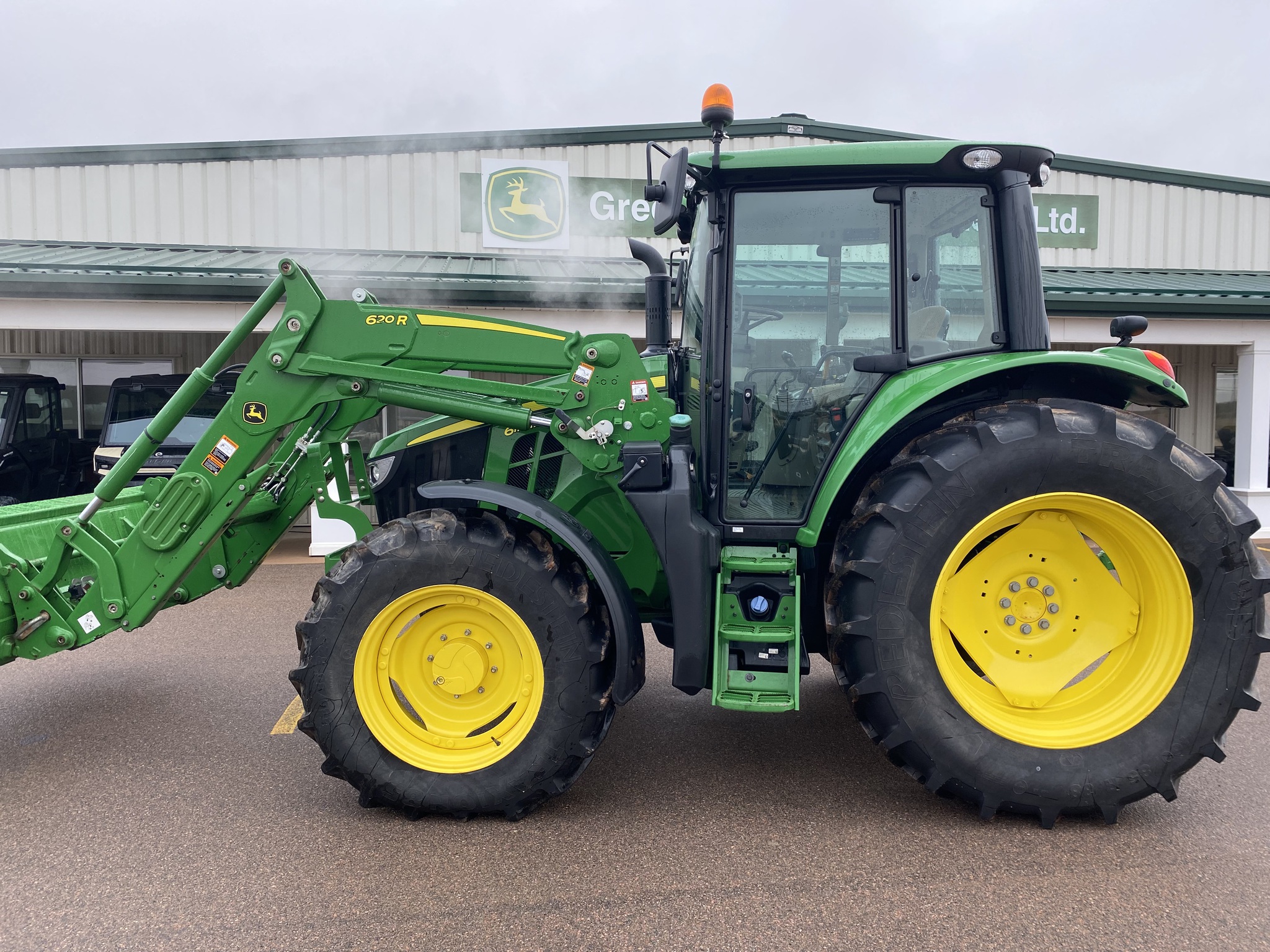 2023 John Deere 6110M Image 2