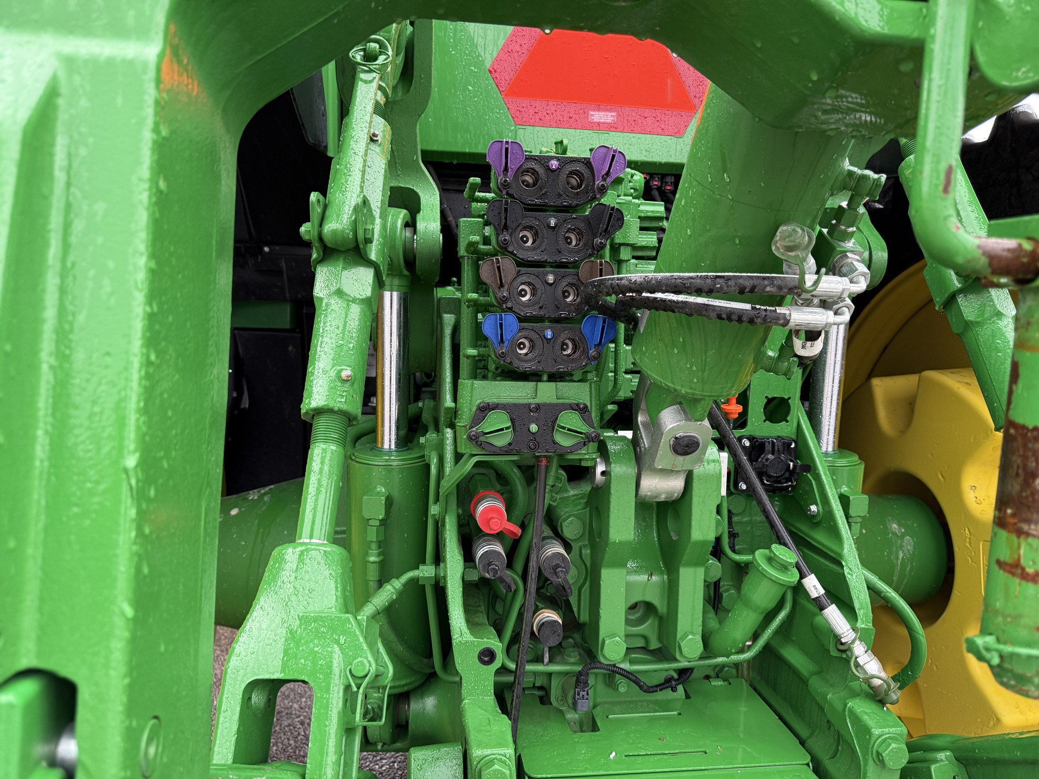 2023 John Deere 8R 280 Image 29