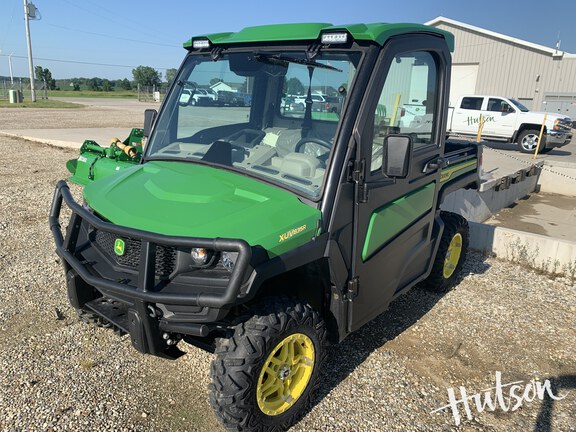 Photo of 2021 John Deere XUV 835R