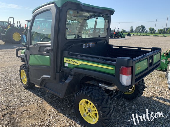 Photo of 2021 John Deere XUV 835R