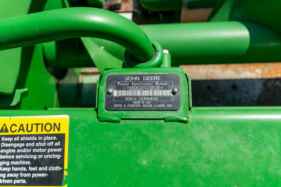 Used 2010 John Deere 606C Corn and Row Crop headers at Koenig Equipment in Anna, OH - Photo23