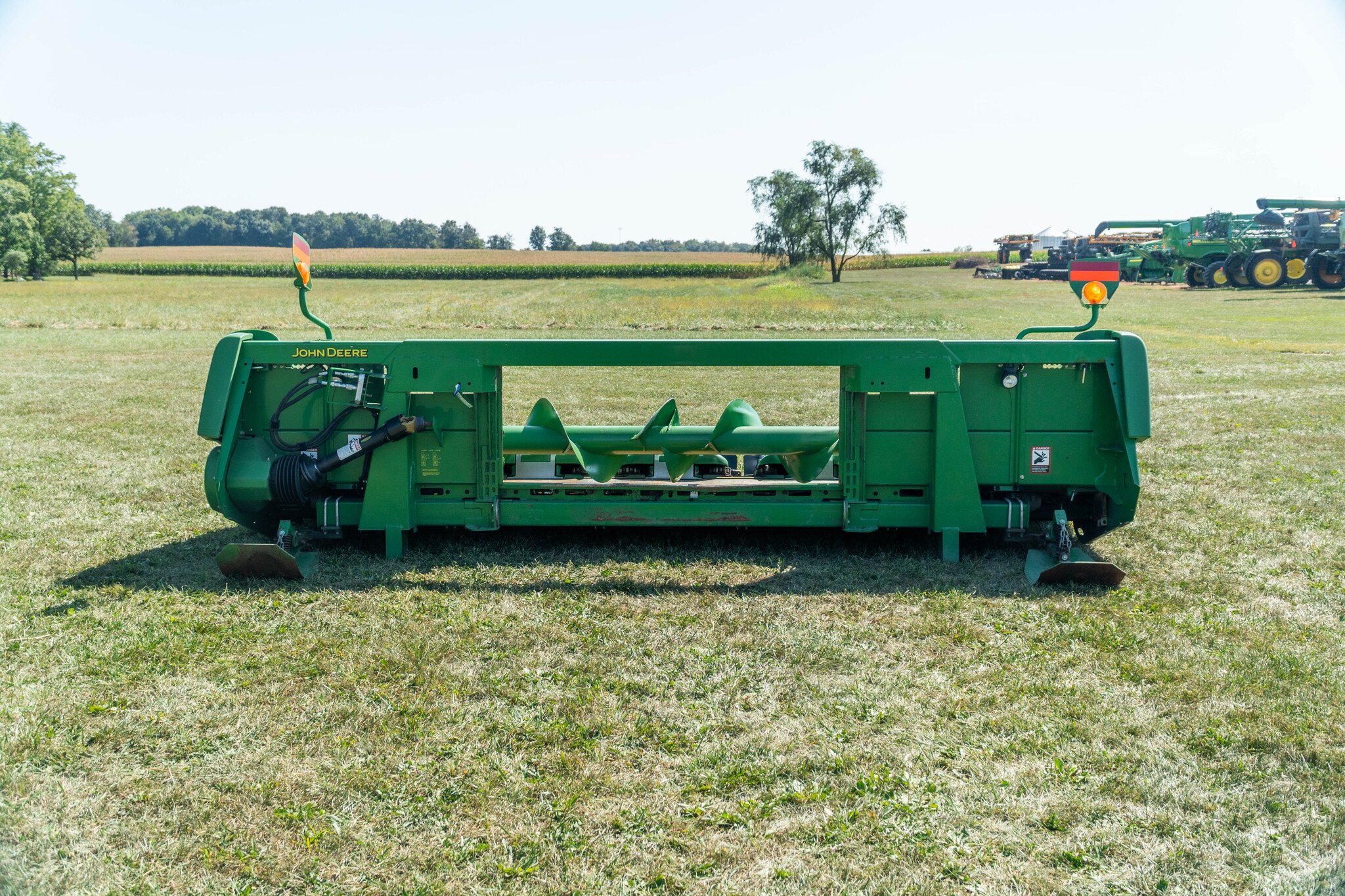 Used 2010 John Deere 606C Corn and Row Crop headers at Koenig Equipment in Anna, OH - PhotoXL2