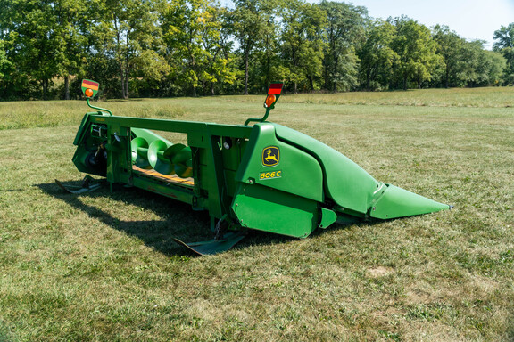 Used 2010 John Deere 606C Corn and Row Crop headers at Koenig Equipment in Anna, OH - Photo3