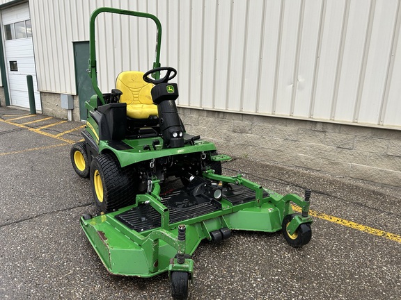 Used 2015 John Deere 1580 Commercial Front Mowers at Horizon Ag & Turf in Wetaskiwin, AB - Photo2