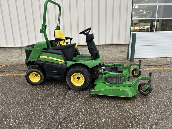 Used 2015 John Deere 1580 Commercial Front Mowers at Horizon Ag & Turf in Wetaskiwin, AB - Photo4