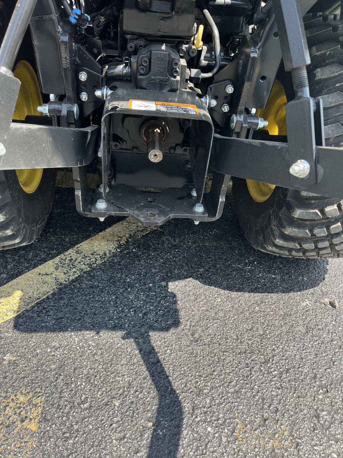 2023 John Deere 1025R Image 9