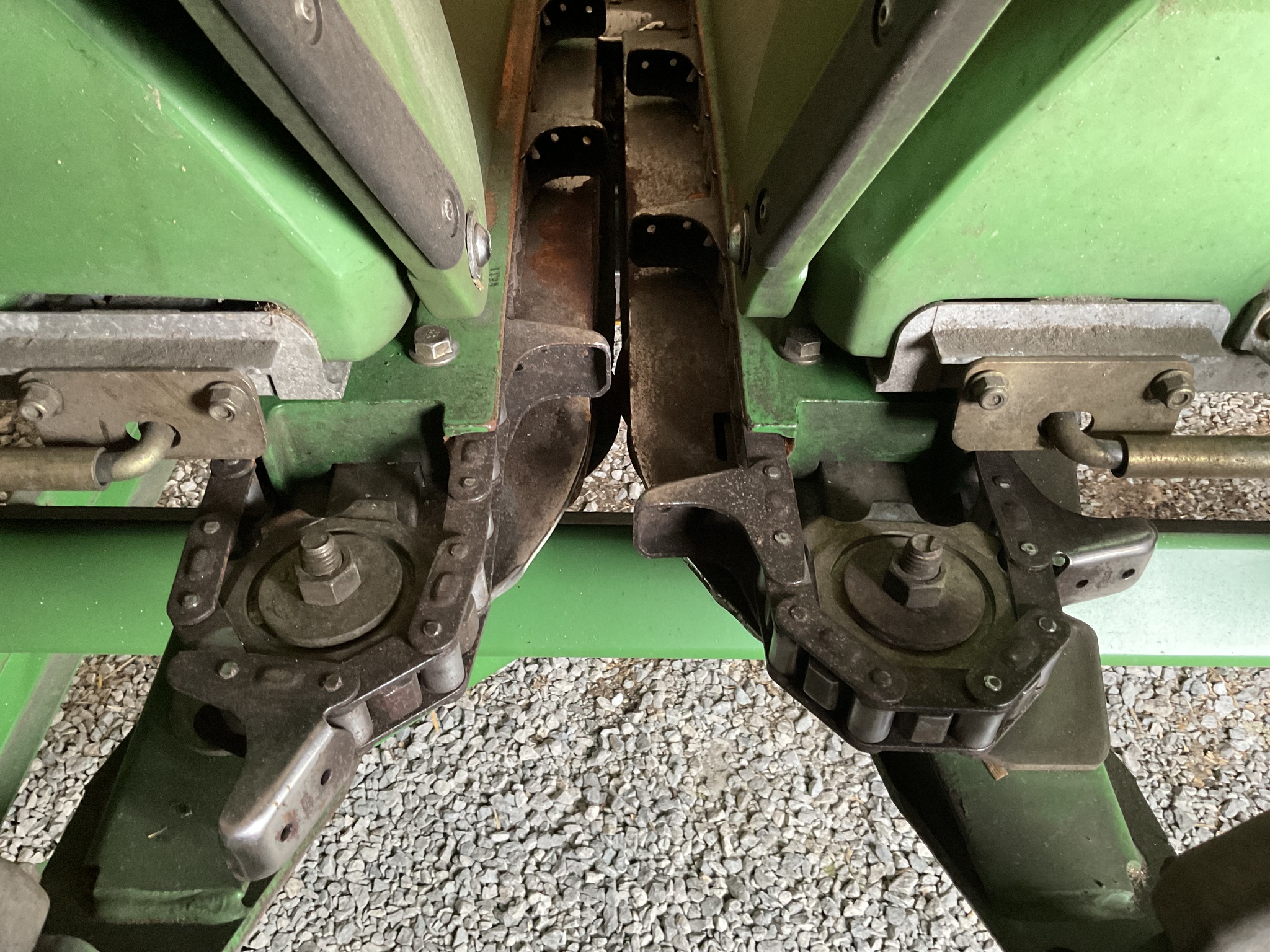 2009 John Deere 608C Image 11