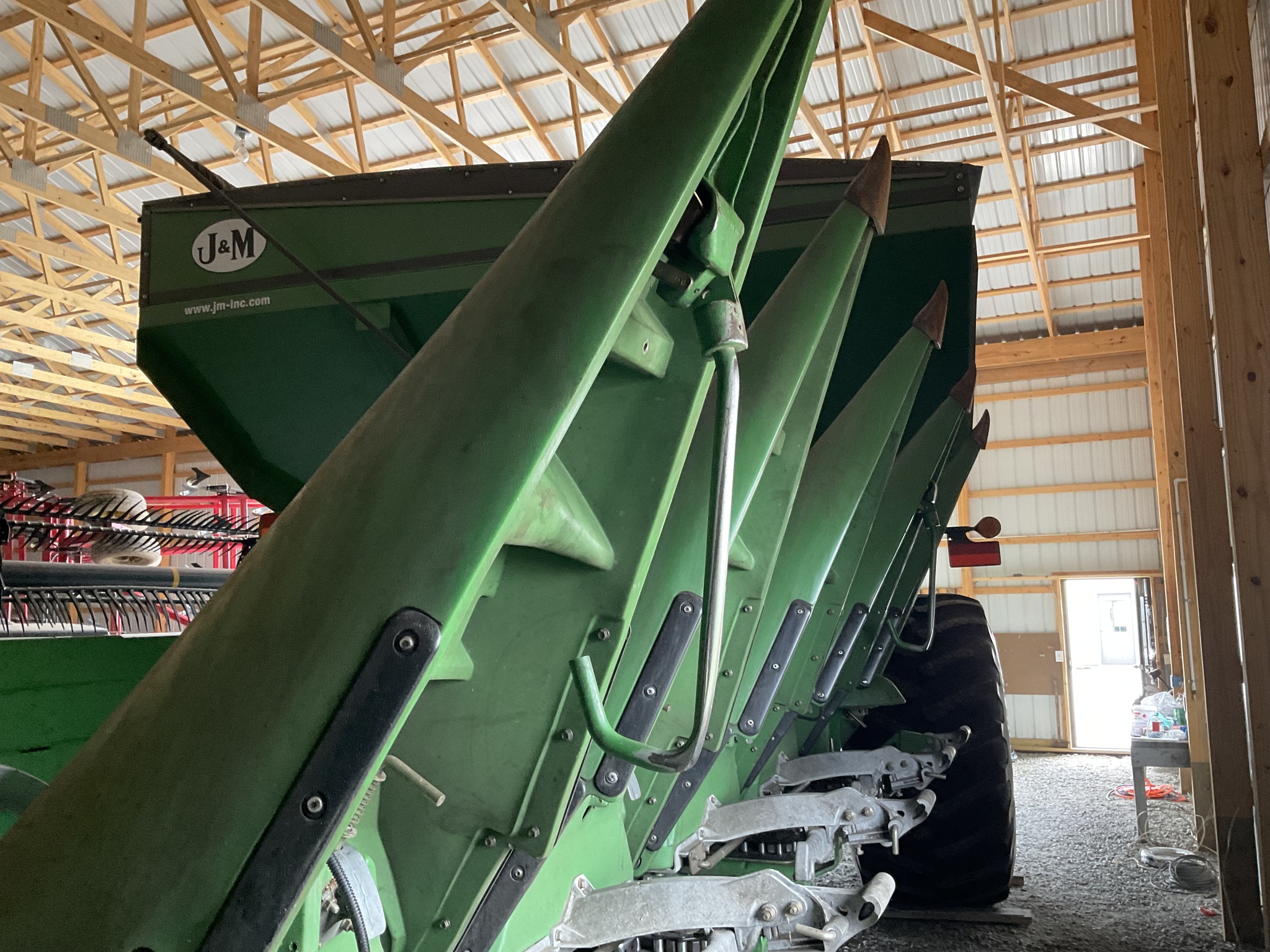 2009 John Deere 608C Image 10