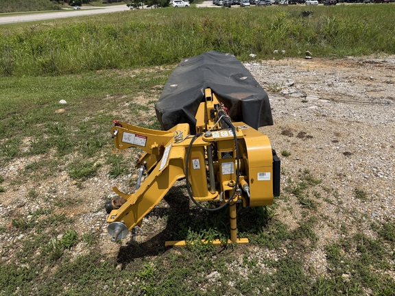 2022 Vermeer M8050