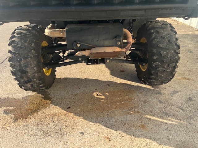  2022 John Deere XUV 835M at Heritage Tractor in West Plains, MO