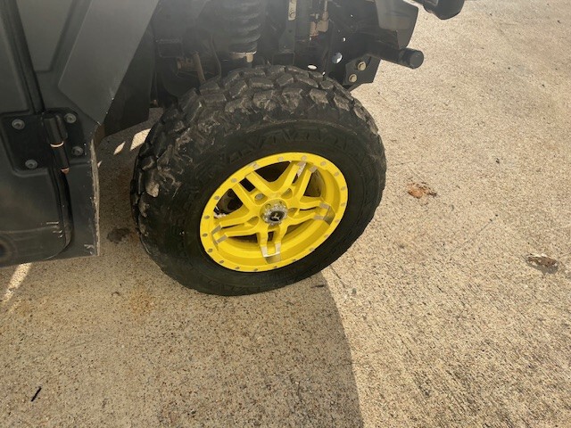  2022 John Deere XUV 835M at Heritage Tractor in West Plains, MO