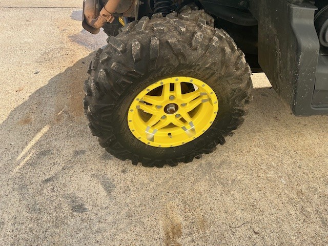  2022 John Deere XUV 835M at Heritage Tractor in West Plains, MO
