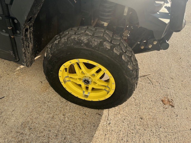  2022 John Deere XUV 835M at Heritage Tractor in West Plains, MO
