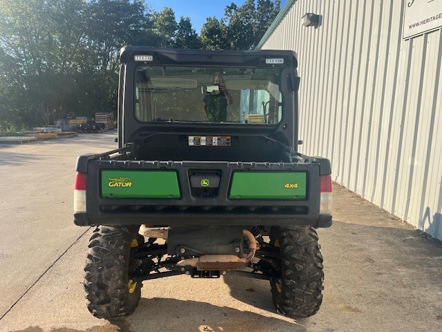  2022 John Deere XUV 835M at Heritage Tractor in West Plains, MO