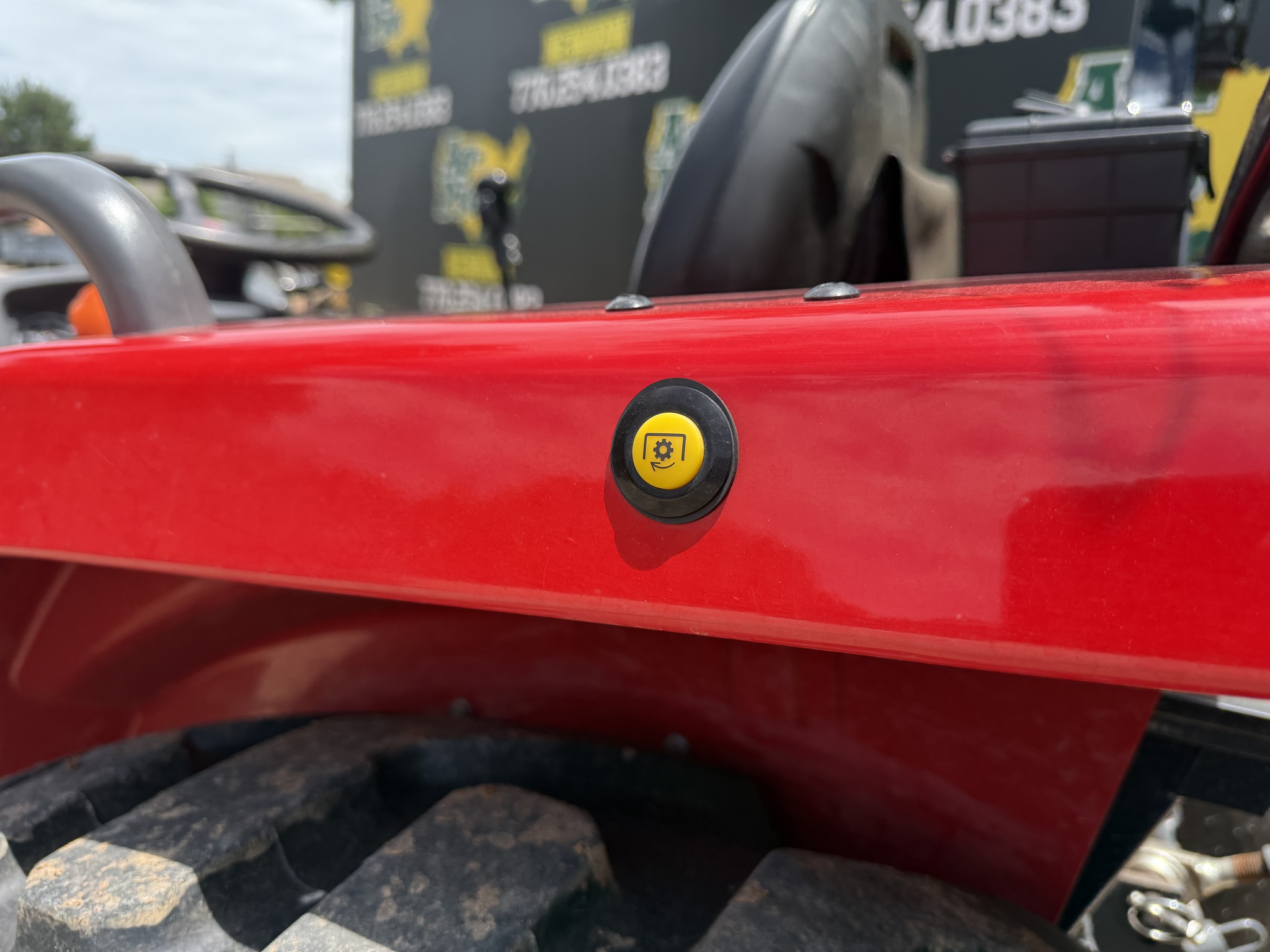 2022 Massey Ferguson 1835M Image 13