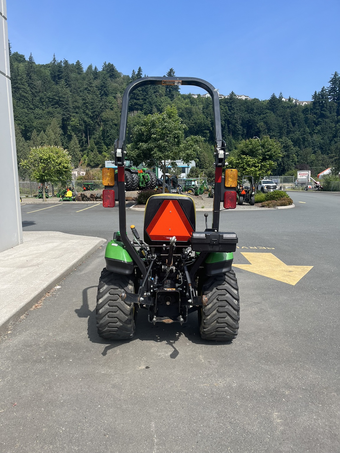2019 John Deere 1023E Image 5