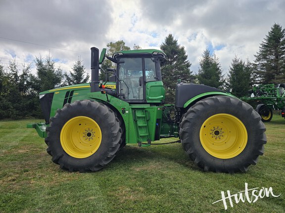 Photo of 2023 John Deere 9R 490