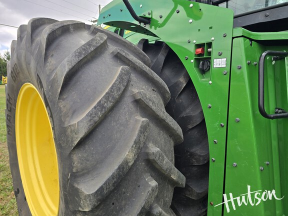 Photo of 2023 John Deere 9R 490