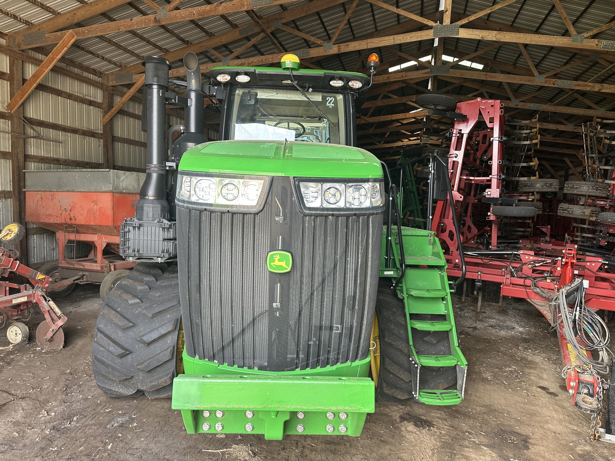  2021 John Deere 9520RT at Heritage Tractor in Lacon, IL