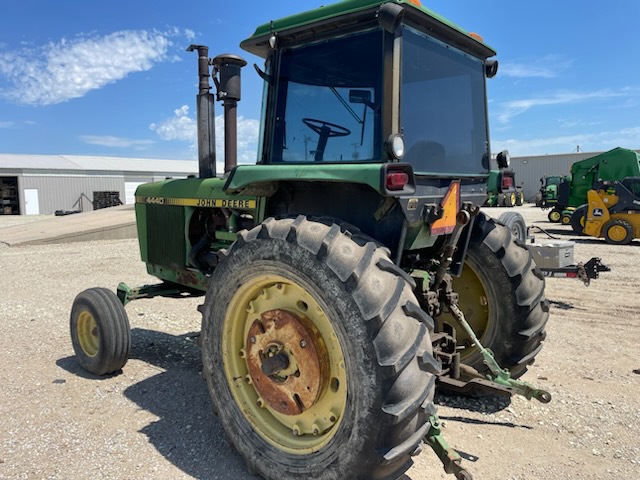 1980 John Deere 4440 Image 8