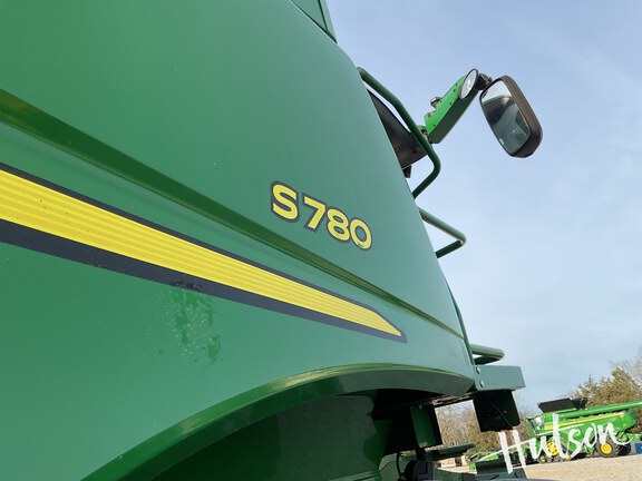 Photo of 2022 John Deere S780