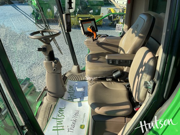 Photo of 2022 John Deere S780