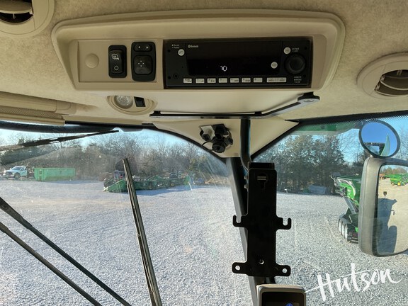 Photo of 2022 John Deere S780