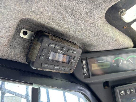 2019 John Deere 331G