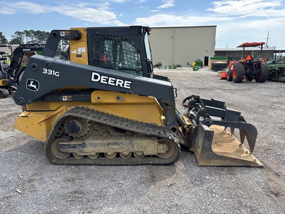 2019 John Deere 331G