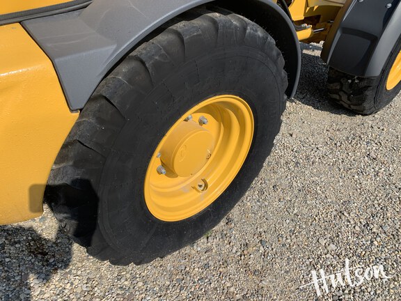 Photo of 2024 John Deere 304 G