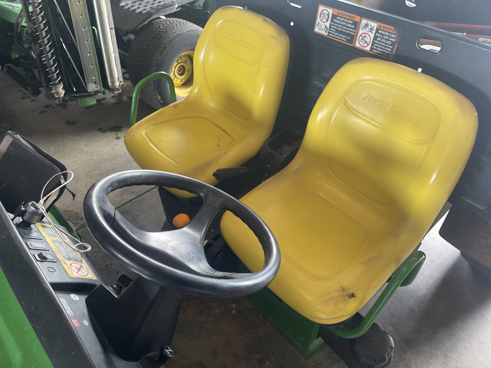 2021 John Deere Tx Turf Image 11