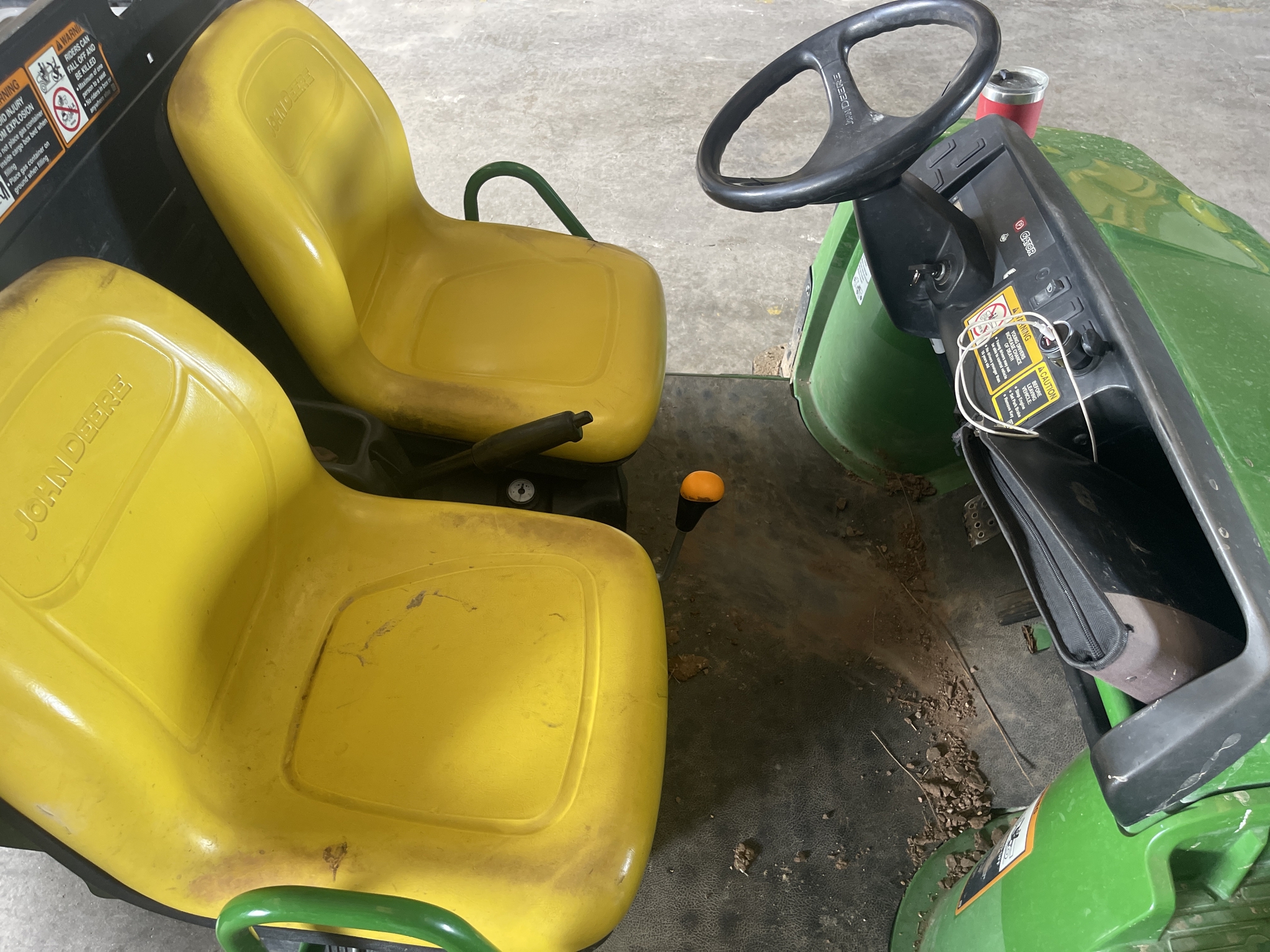 2021 John Deere Tx Turf Image 13