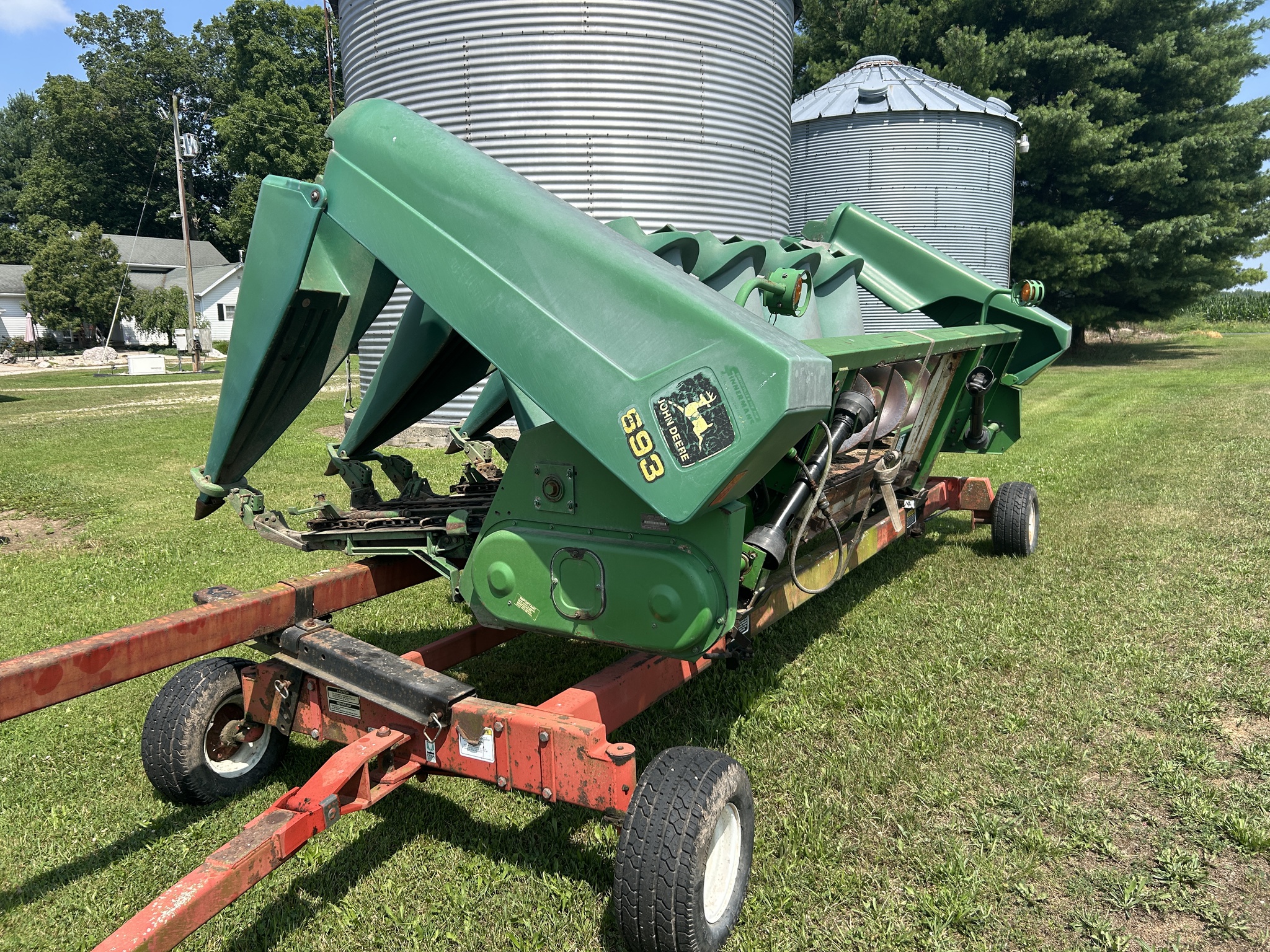1997 John Deere 693 Image 1