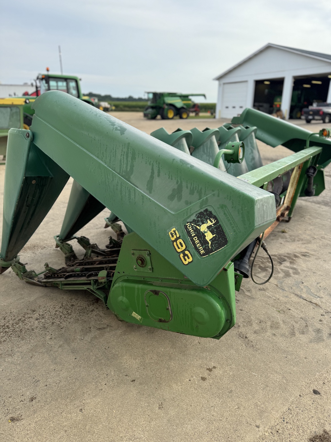 1997 John Deere 693 Image 14