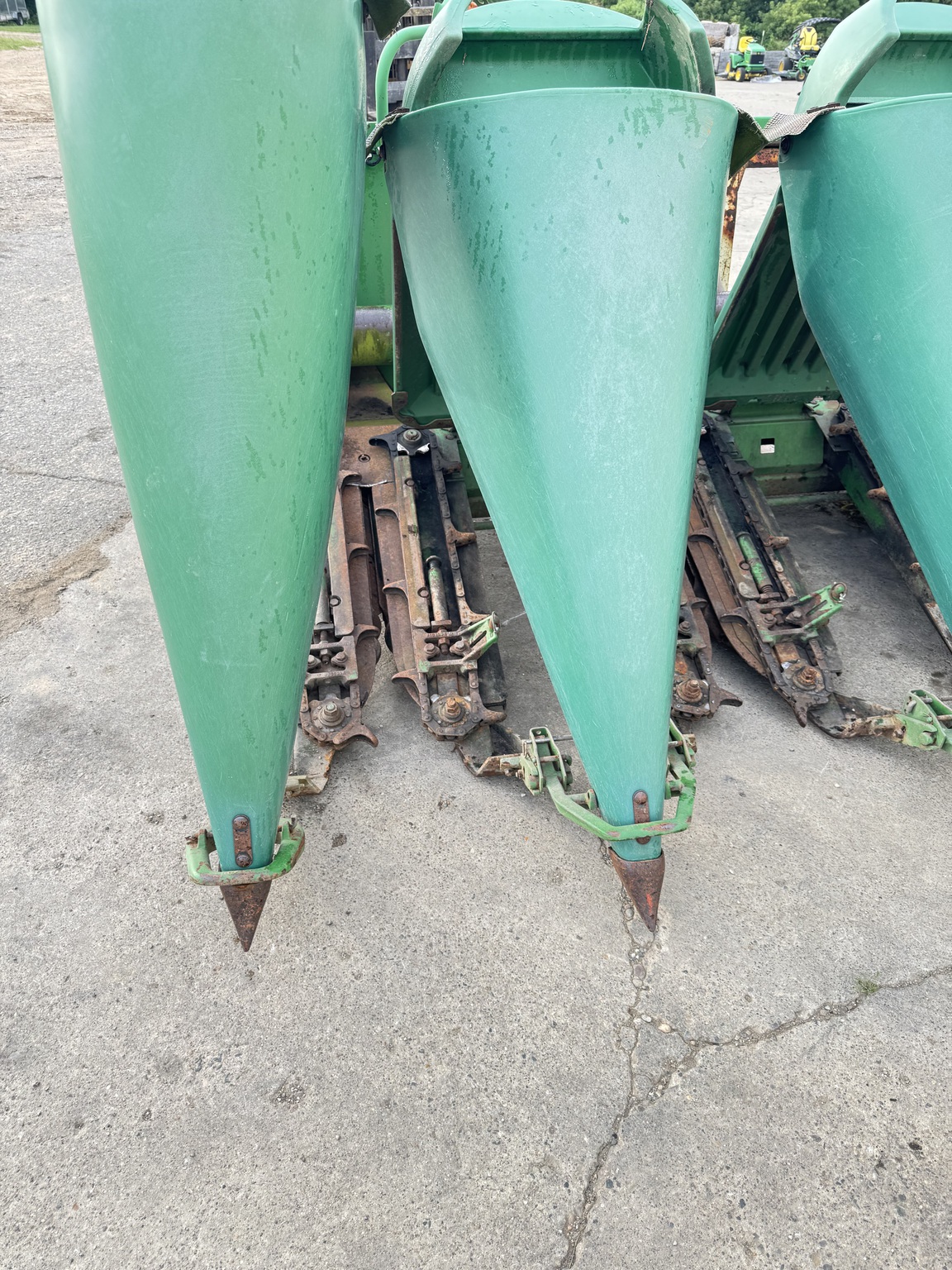 1997 John Deere 693 Image 8