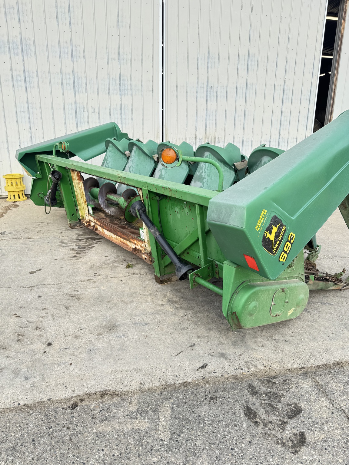 1997 John Deere 693 Image 11