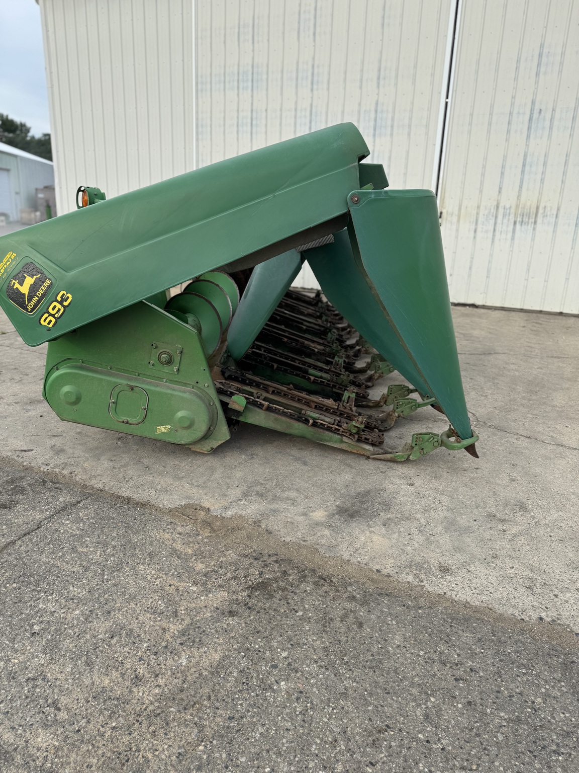1997 John Deere 693 Image 16