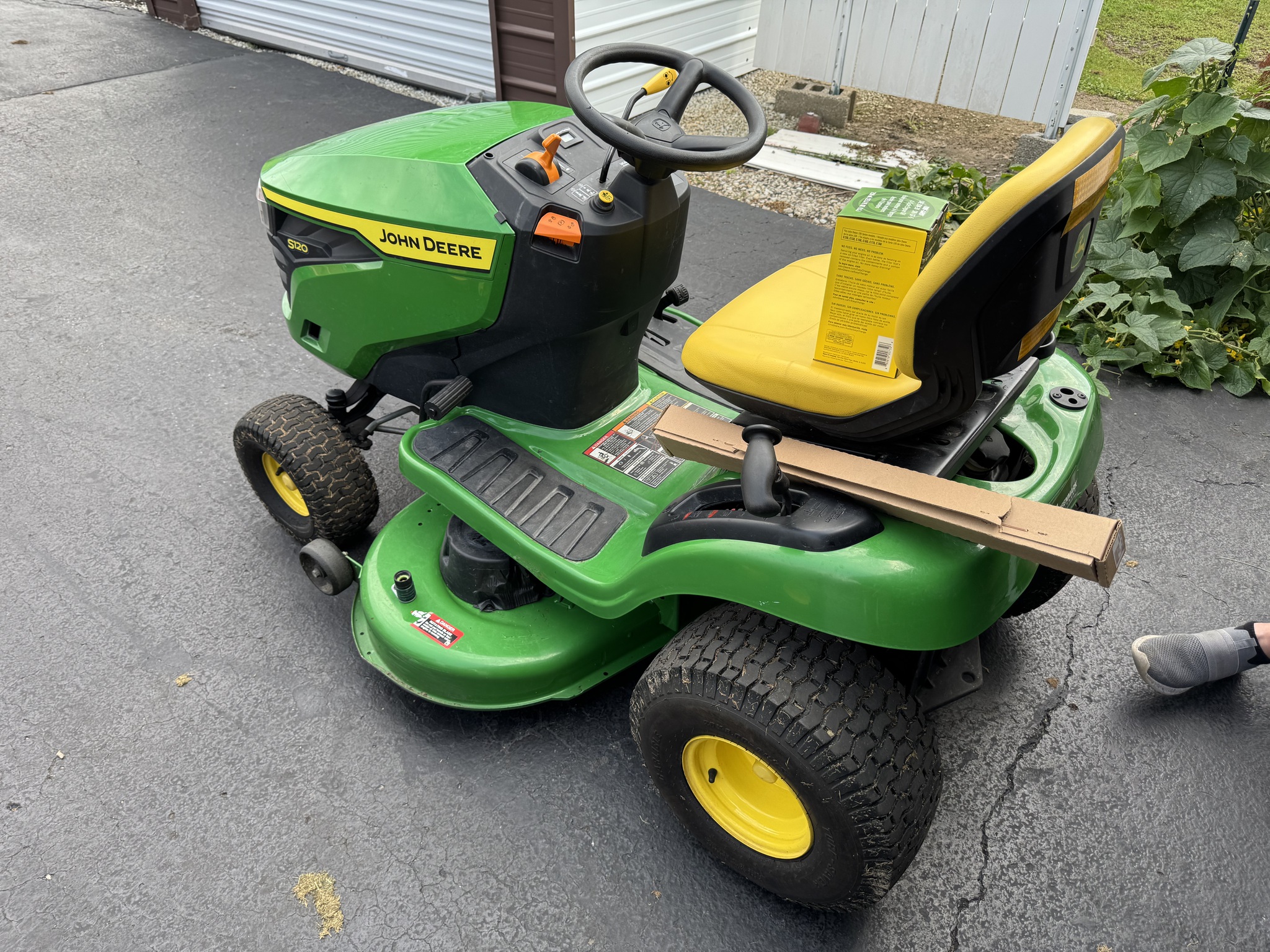 2023 John Deere S120 Image 3