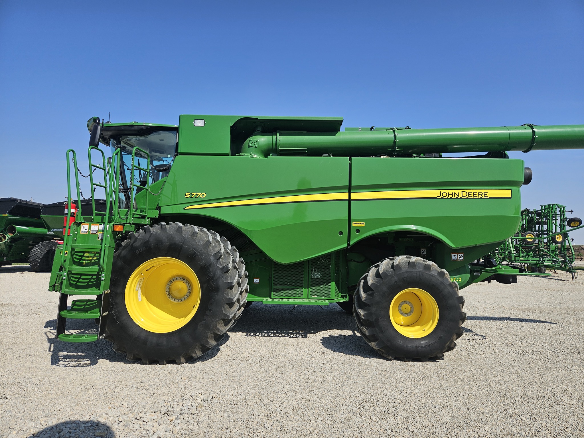  2023 John Deere S770 at Heritage Tractor in Lexington, IL