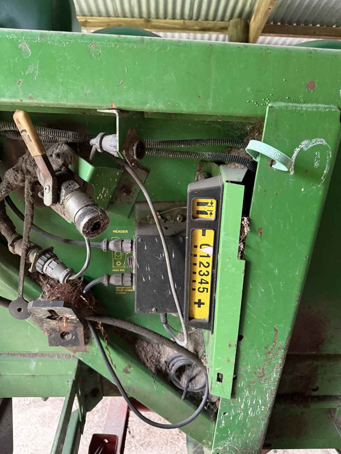1994 John Deere 693 Image 12