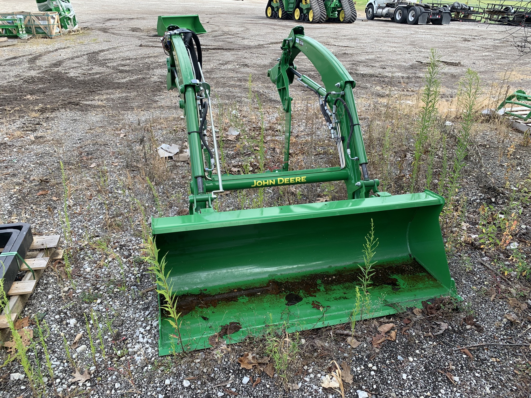 2021 John Deere 320R Image 1