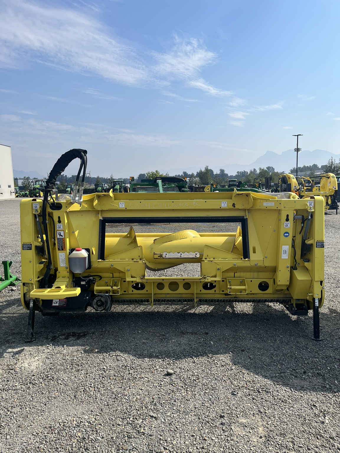 2021 John Deere 639 Image 5