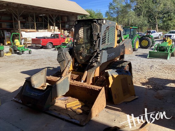 Photo of 2023 John Deere 325G