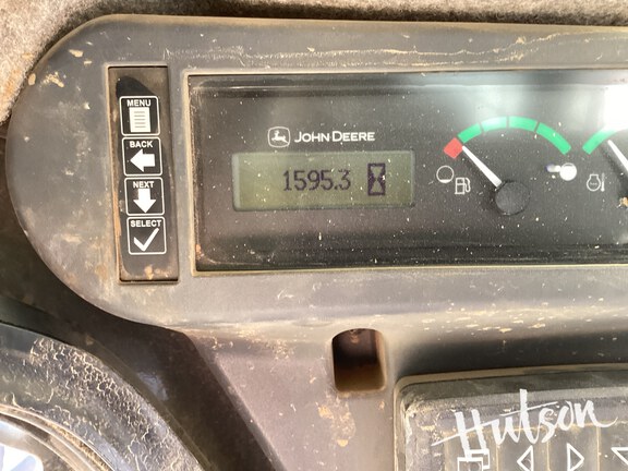 Photo of 2023 John Deere 325G