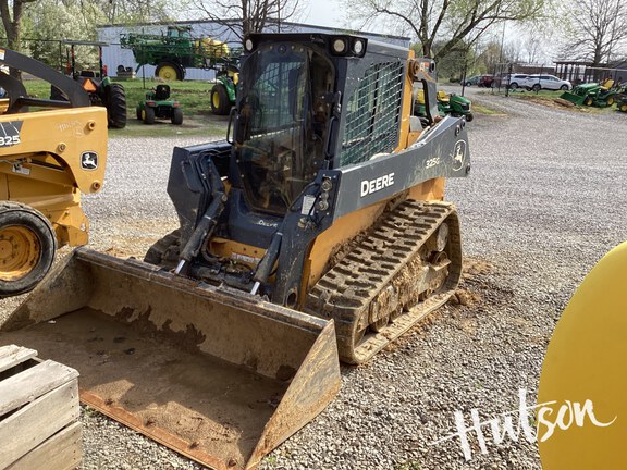 Photo of 2023 John Deere 325G