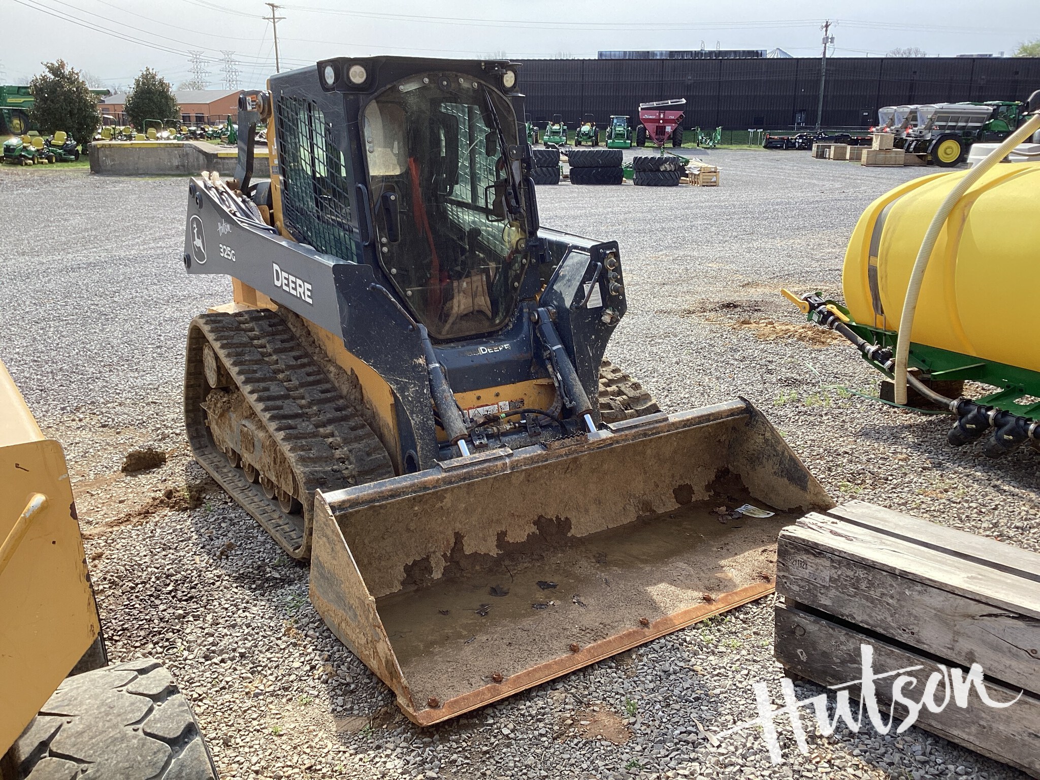 2023 John Deere 325G