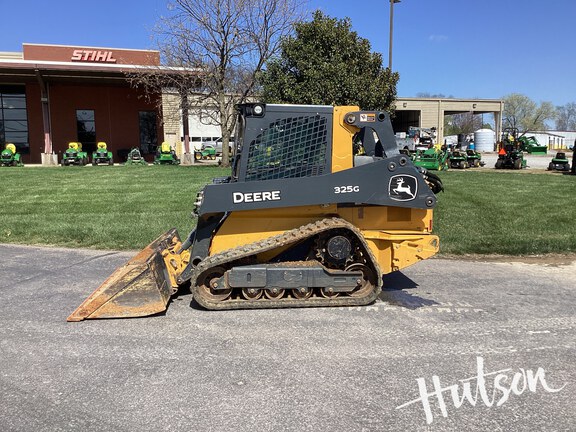 Photo of 2023 John Deere 325G