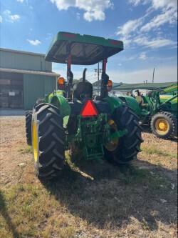 2022 John Deere 5075E