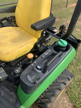 2018 John Deere 1025R-7